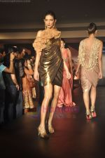at Blenders Pride Magical NItes fashion show in Points Sheraton, Vashi, Mumbai on 9th July 2011 (73).JPG